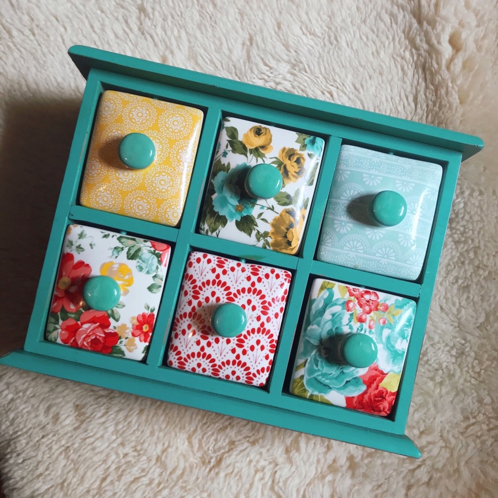 Pioneer Woman Spice and Tea Drawers Floral Vintage